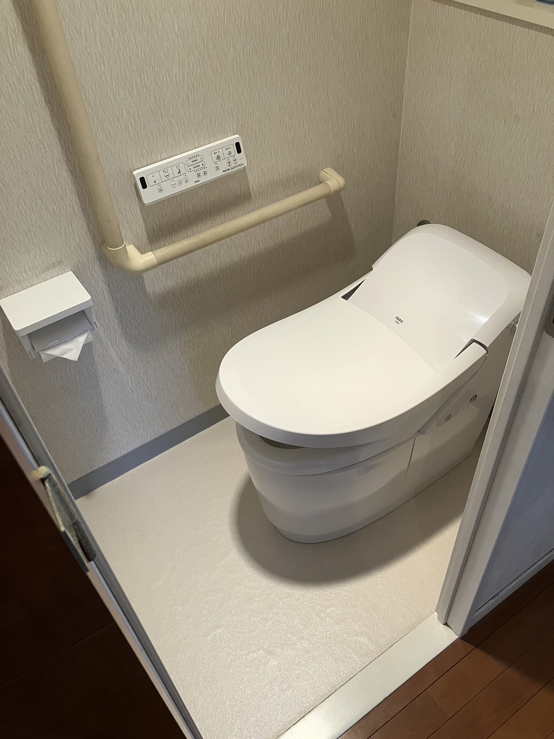 トイレ交換取付作業